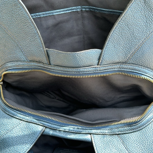 Coach shoulder bag - Picture 3 of 4